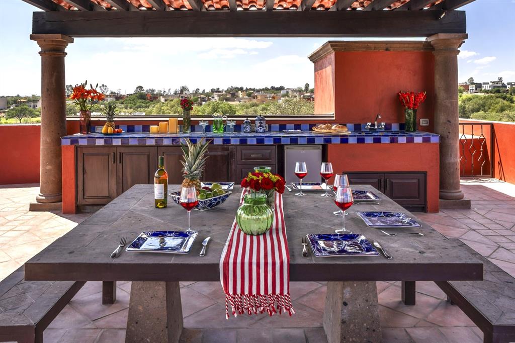 37718, Mexico, 5 Bedrooms Bedrooms, ,6 BathroomsBathrooms,Residential,Active,51557