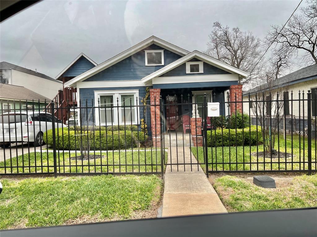 133 E 31st 1/2 Street, Houston, Texas image 6