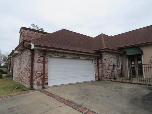 2212 Sunset Oaks Drive, Orange, Texas image 48