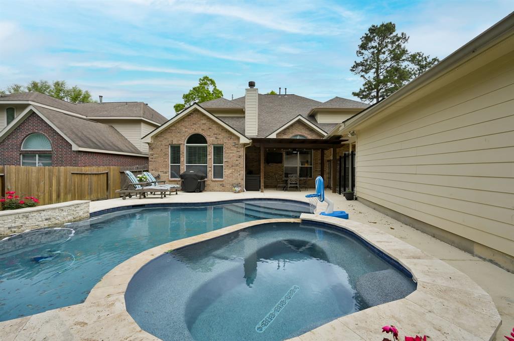 2025 W Yorkchase Lane, Conroe, Texas image 43