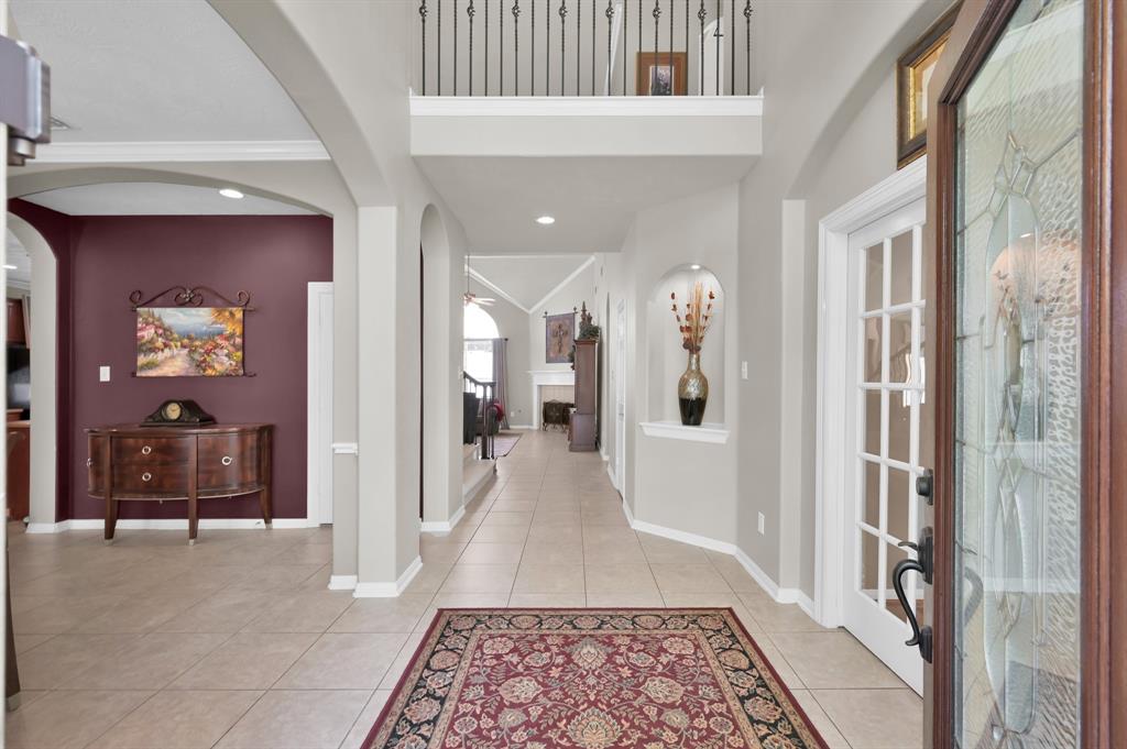2025 W Yorkchase Lane, Conroe, Texas image 4
