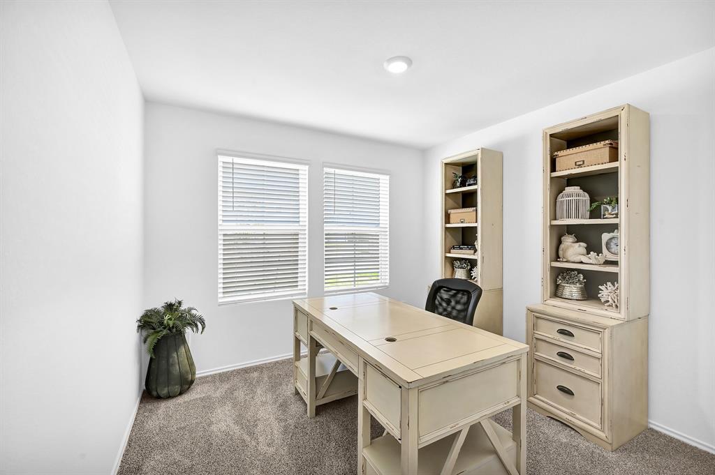 Photo 3 of 23 of 2020 Woodlark Way house