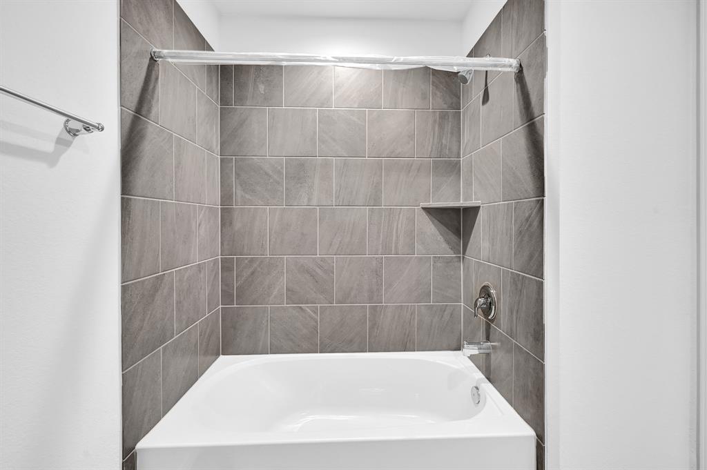 Photo 5 of 23 of 2020 Woodlark Way house