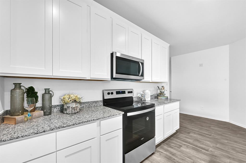 Photo 9 of 23 of 2020 Woodlark Way house