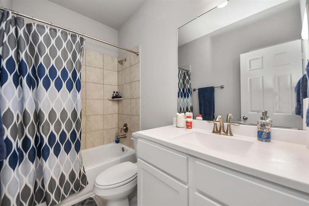 1654 Sequoia Run Dr Drive, Rosharon, Texas image 14