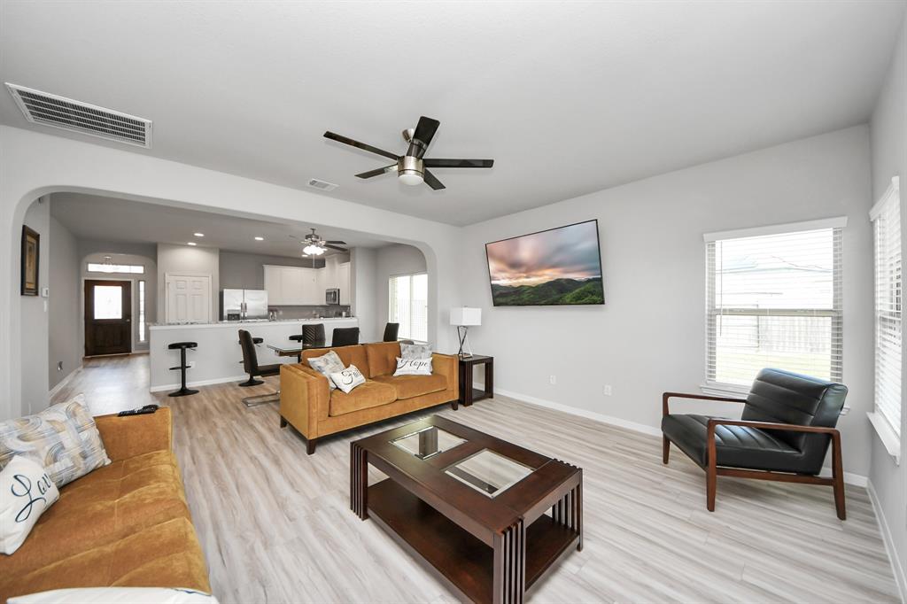 1654 Sequoia Run Dr Drive, Rosharon, Texas image 25