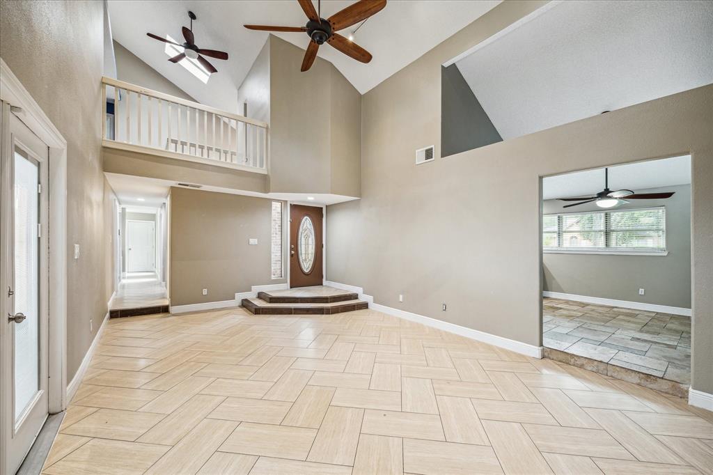 10806 Jaycreek Drive, Houston, Texas image 3