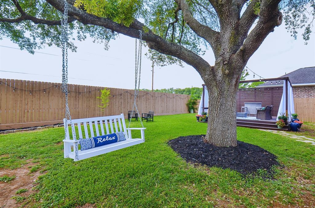 4511 Wickby Street, Fulshear, Texas image 32