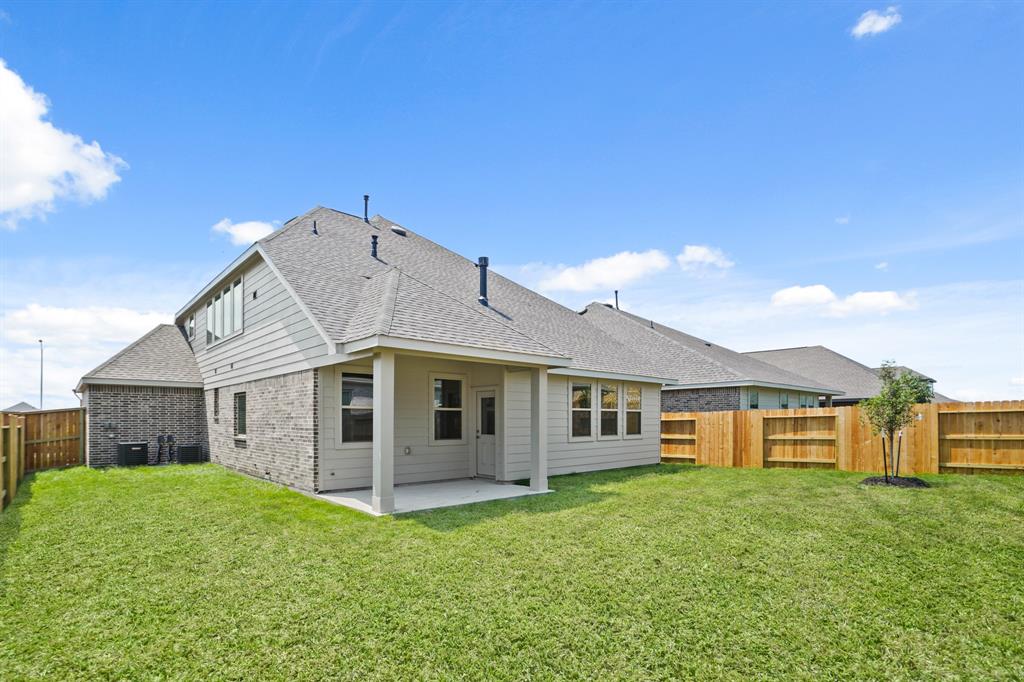 32314 Willow Hollow Way, Waller, Texas image 20