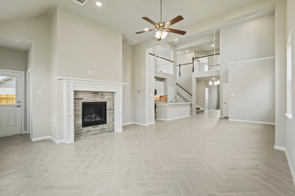 32314 Willow Hollow Way, Waller, Texas image 6