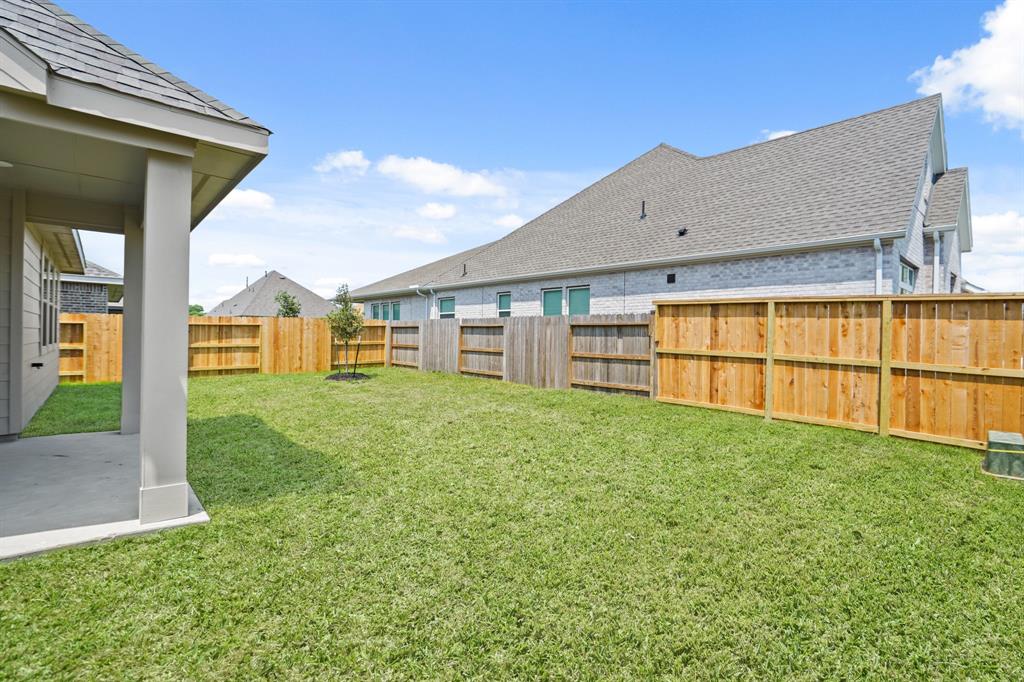 32314 Willow Hollow Way, Waller, Texas image 21