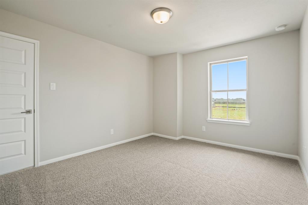 32314 Willow Hollow Way, Waller, Texas image 17