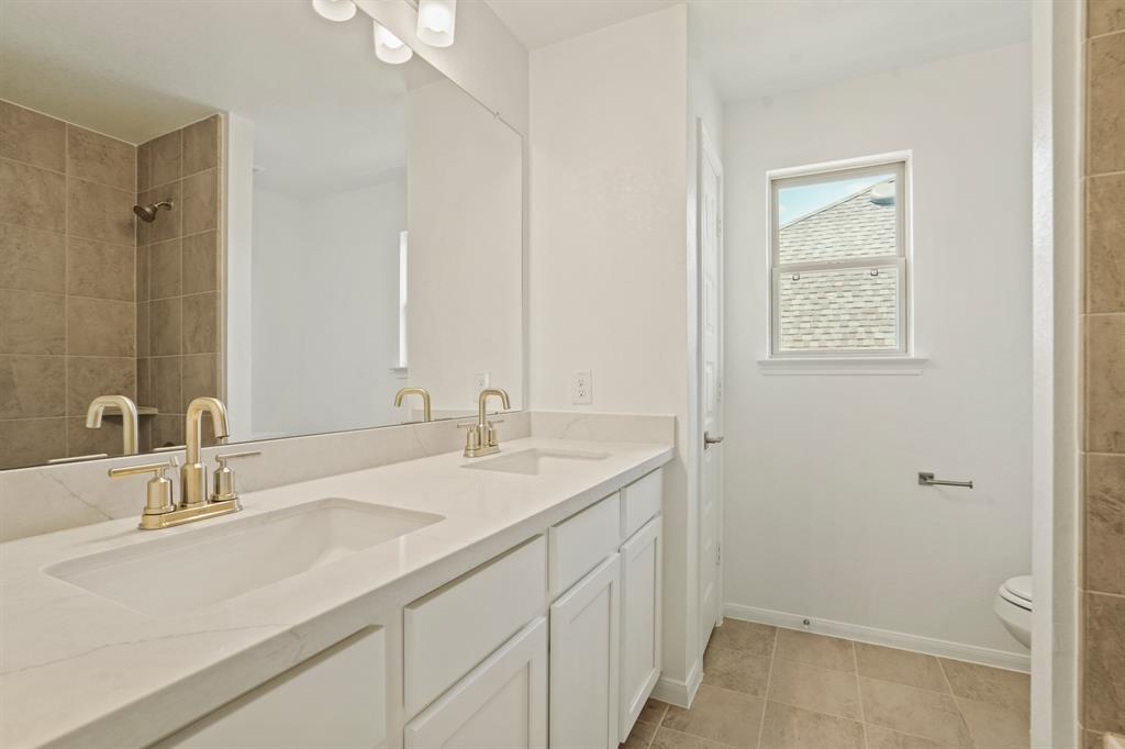 32314 Willow Hollow Way, Waller, Texas image 18