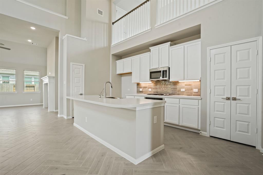 32314 Willow Hollow Way, Waller, Texas image 5