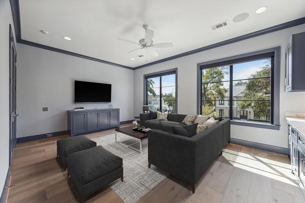 3838 Olympia Drive, Houston, Texas image 36