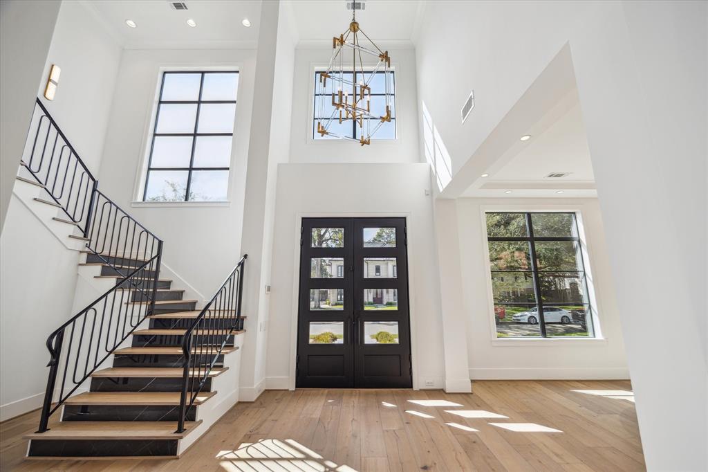 3838 Olympia Drive, Houston, Texas image 3