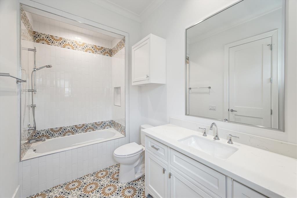 3838 Olympia Drive, Houston, Texas image 41