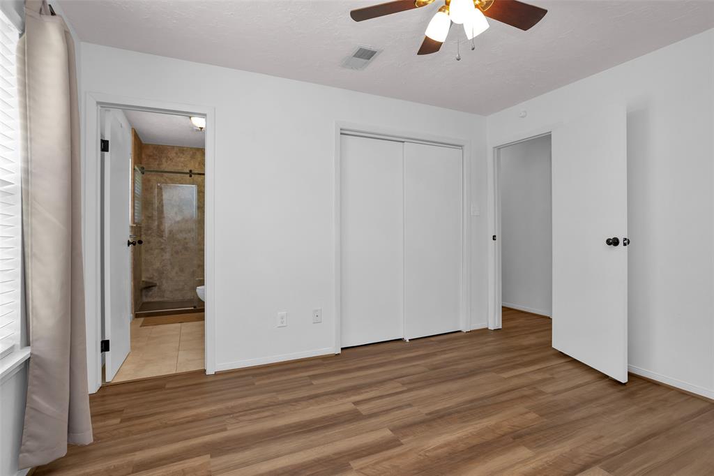814 Whipporwill Road, Conroe, Texas image 30