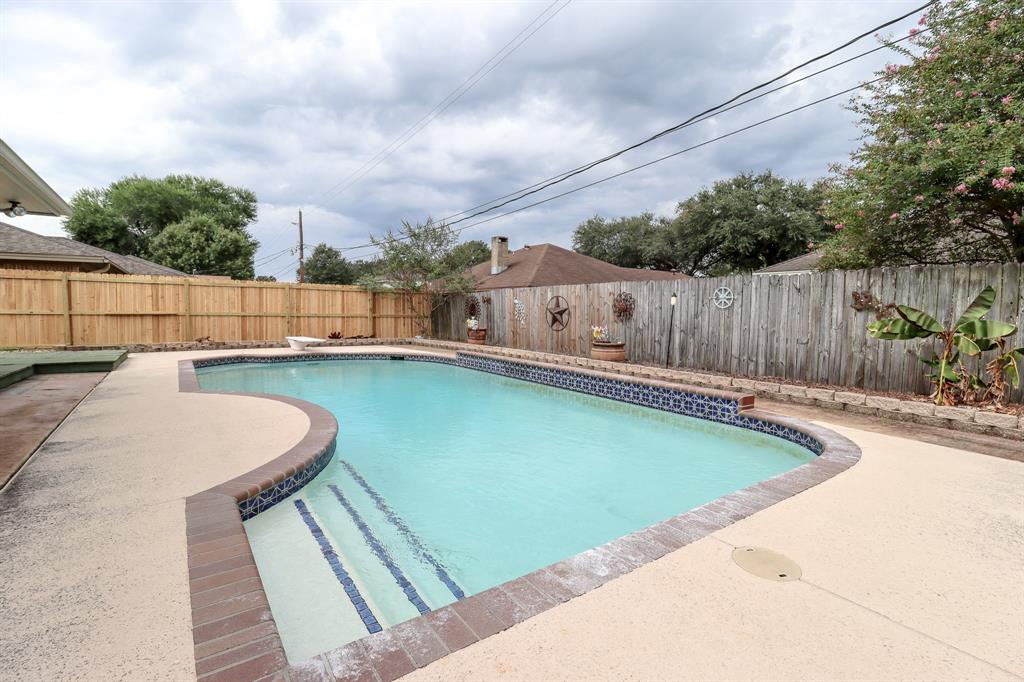 6940 Killarney Drive, Beaumont, Texas image 34