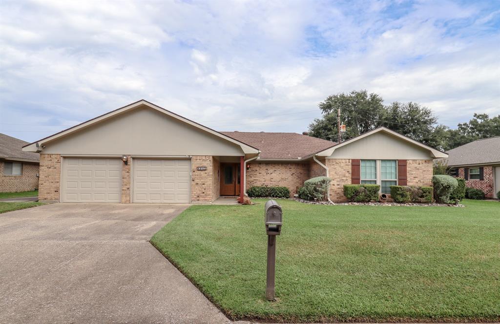 6940 Killarney Drive, Beaumont, Texas image 1