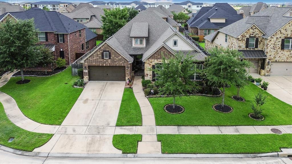9811 Orchid Cove Court