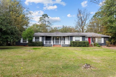 A home in Diboll