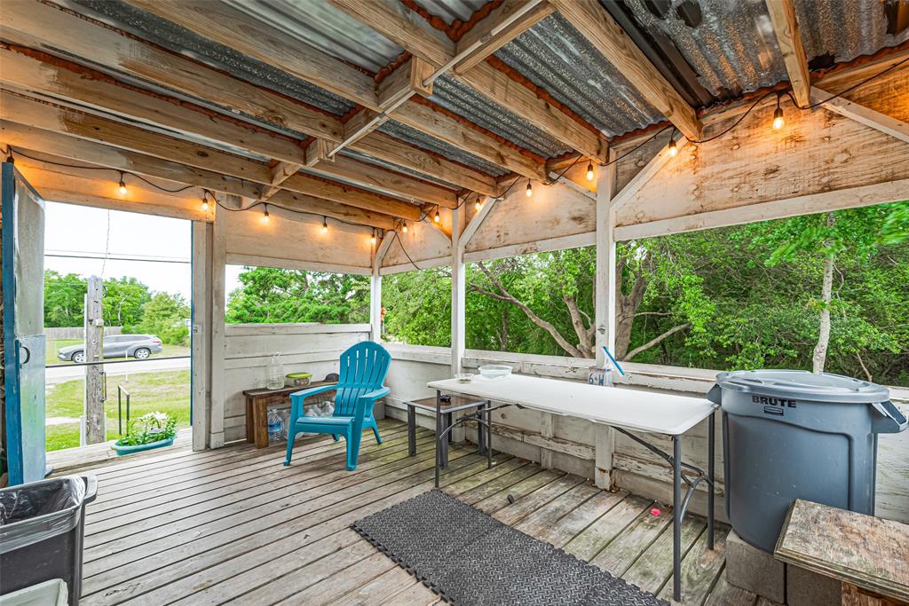 333 9th St St, San Leon, Texas image 6
