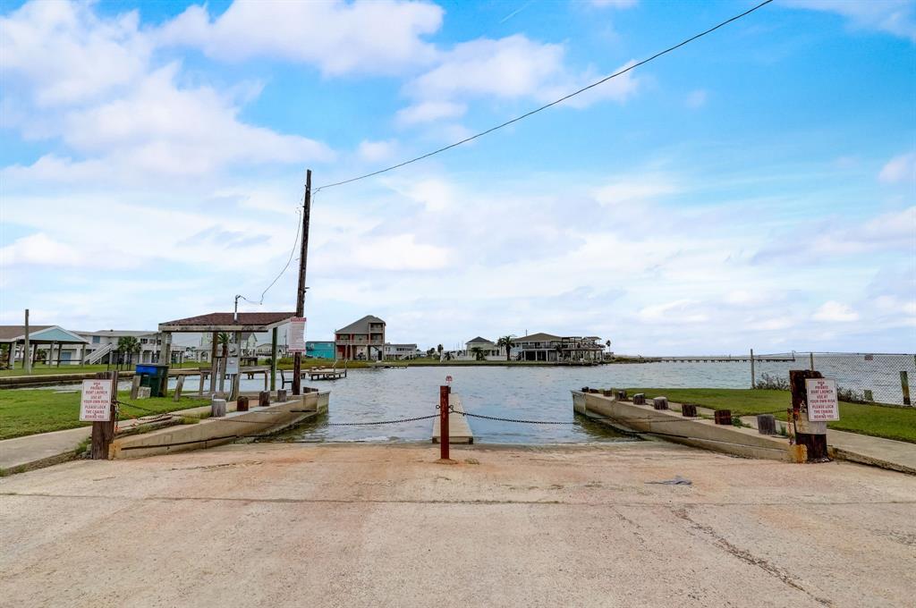 4125 4th Street, Galveston, Texas image 38