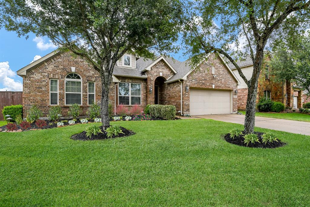 2800 Spencer Court, Pearland, Texas image 4