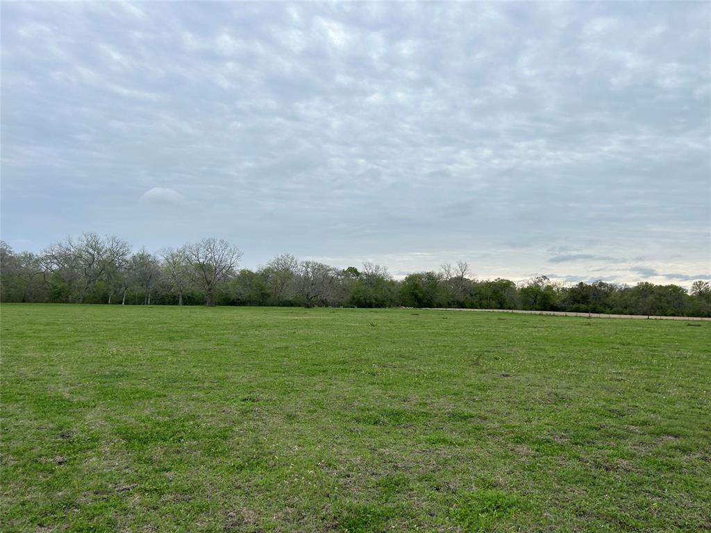 691 Gandy Bend Rd, Edna, Texas image 9