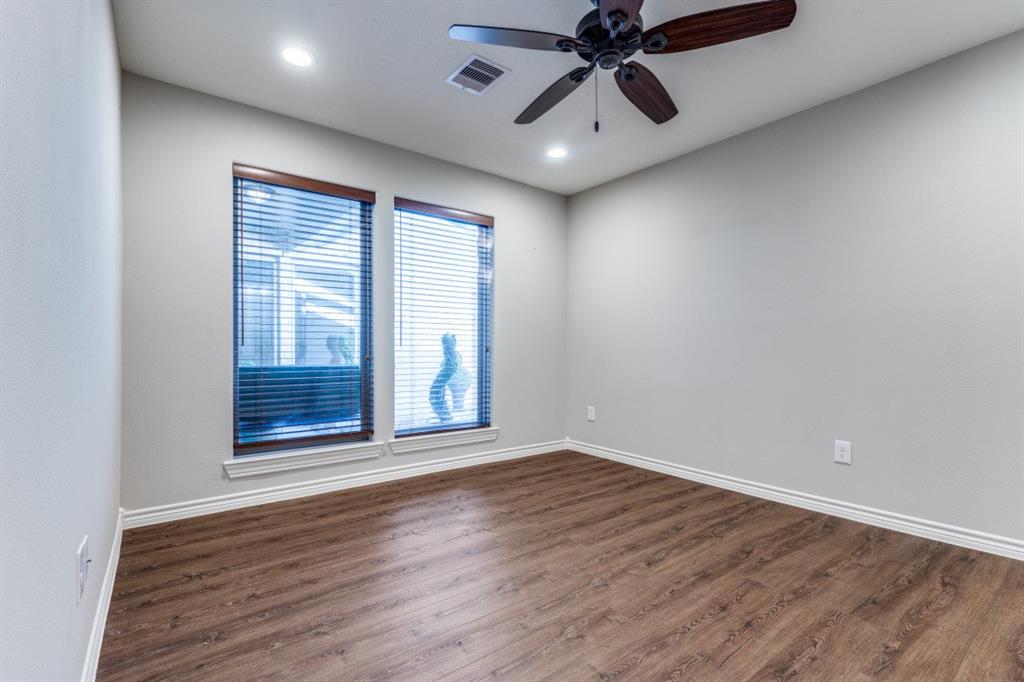 4705 Spring Lane, Baytown, Texas image 17