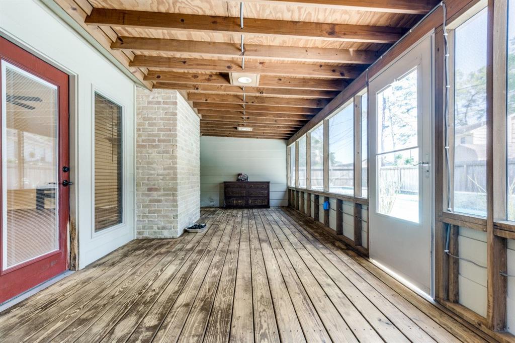 4705 Spring Lane, Baytown, Texas image 23