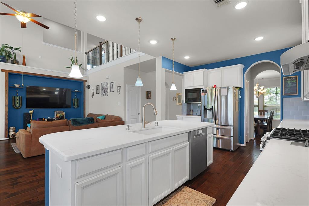 9615 Carson Lane, Iowa Colony, Texas image 12