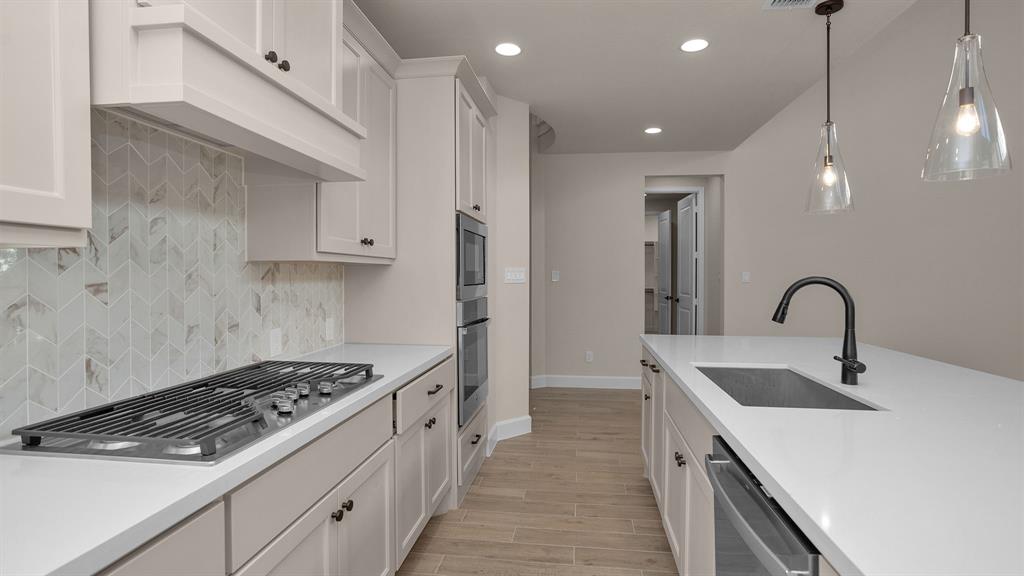 10806 Valencia Bend Drive