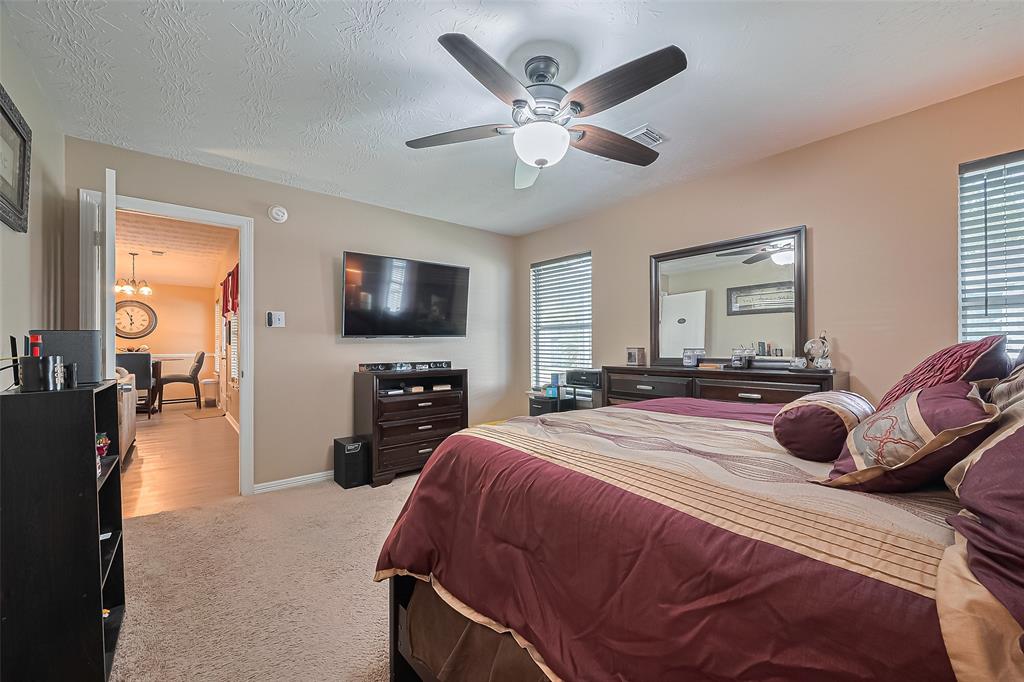 4559 Taino Drive, Baytown, Texas image 33