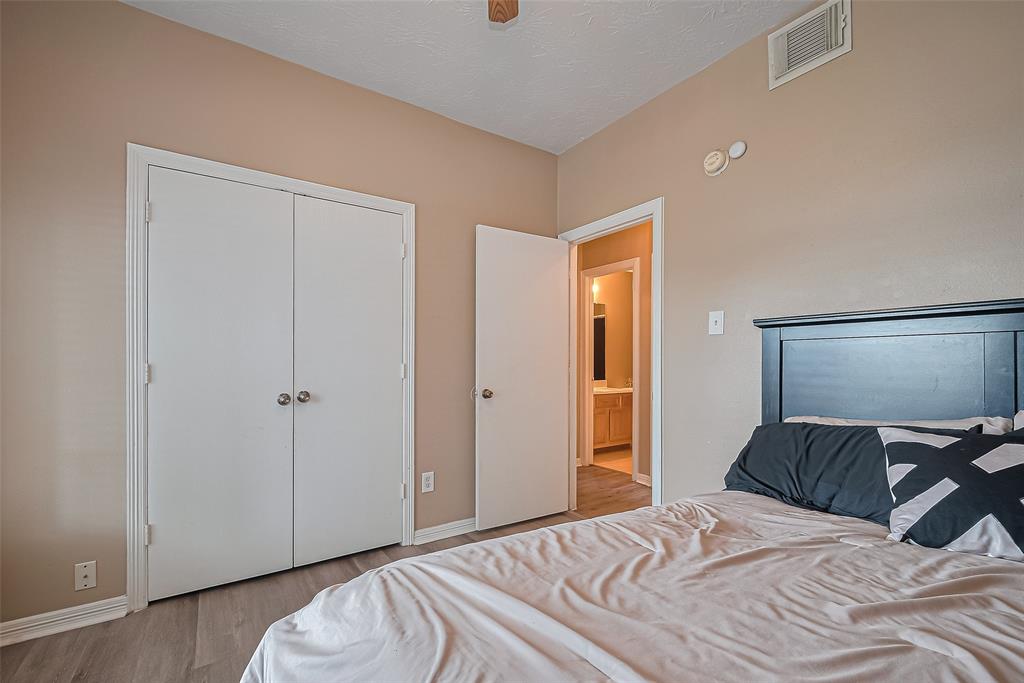 4559 Taino Drive, Baytown, Texas image 22