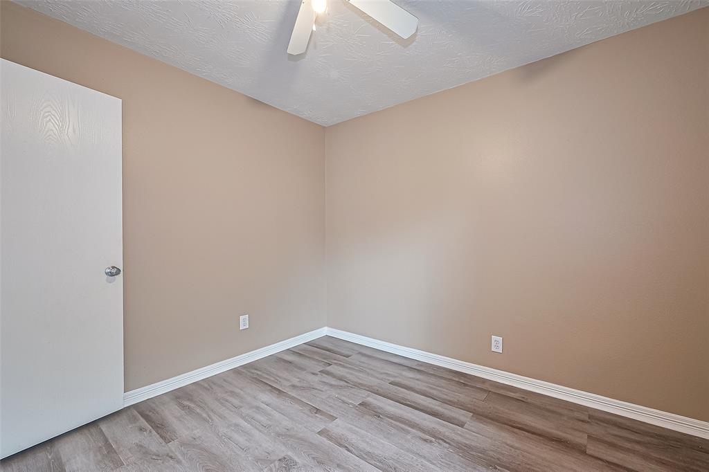 4559 Taino Drive, Baytown, Texas image 27