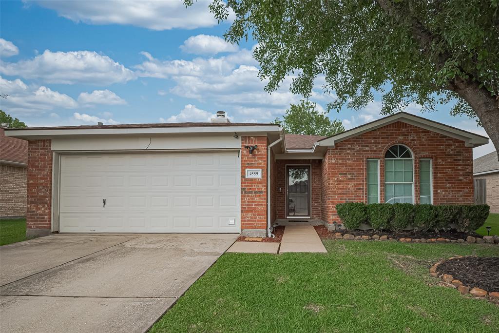 4559 Taino Drive, Baytown, Texas image 4