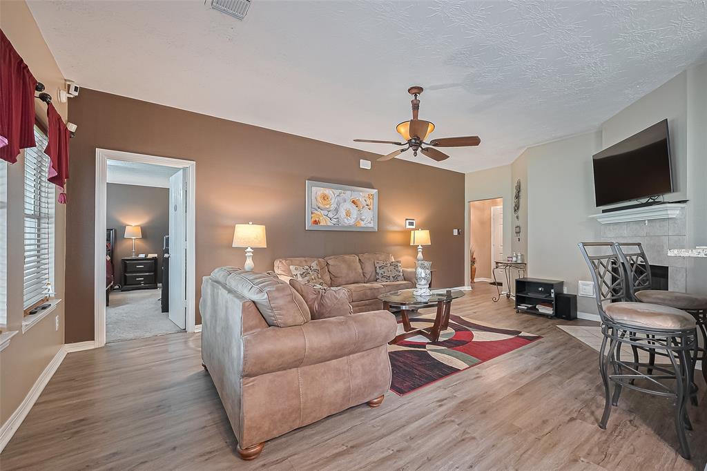 4559 Taino Drive, Baytown, Texas image 10