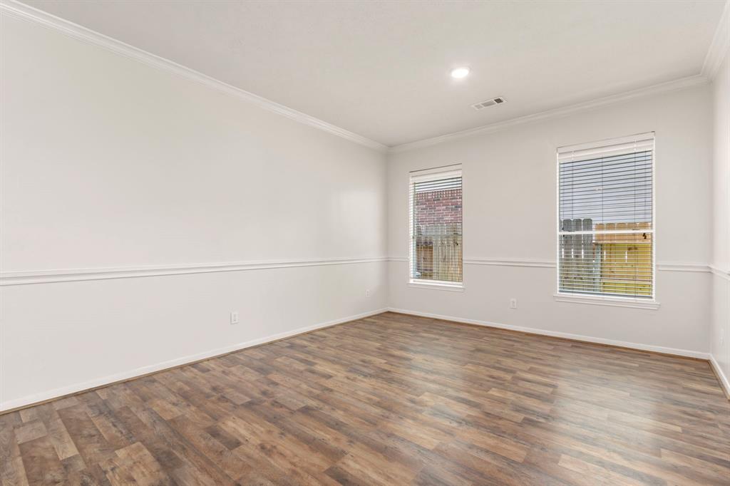 1203 Alexandria Court, Richmond, Texas image 7