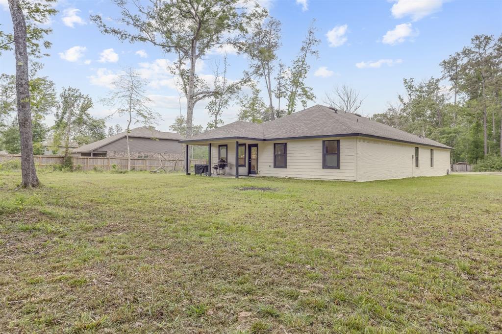 3110 Roman Forest Boulevard, New Caney, Texas image 18