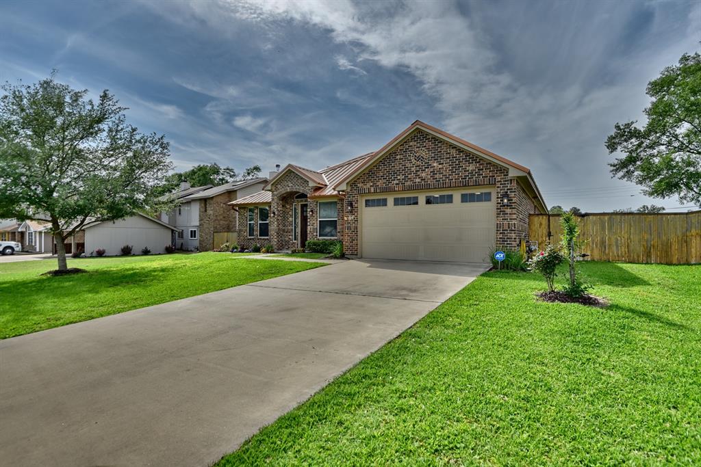 84 Briarwood Lane, Bellville, Texas image 6