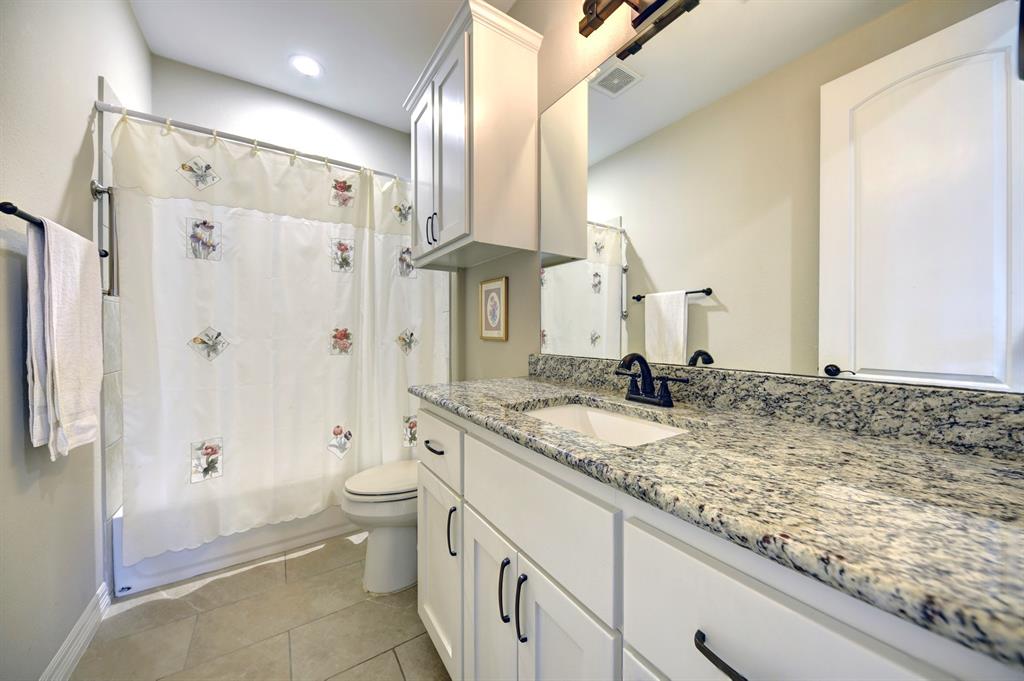 84 Briarwood Lane, Bellville, Texas image 24
