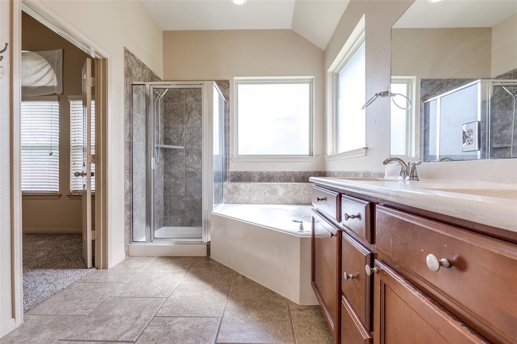 20206 Rusty Rock Lane, Cypress, Texas image 17