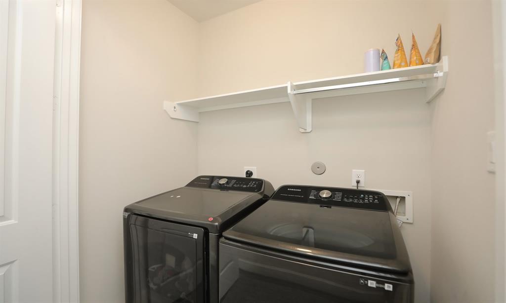 2004 Lou Ellen Lane #E, Houston, Texas image 32