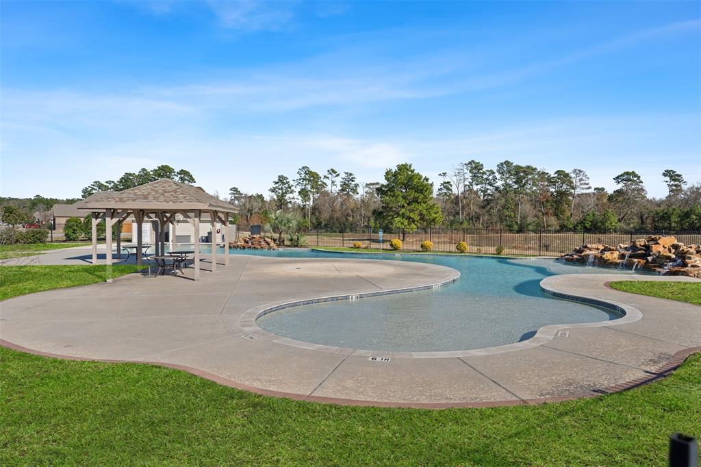 12627 Beddington Court, Tomball, Texas image 37