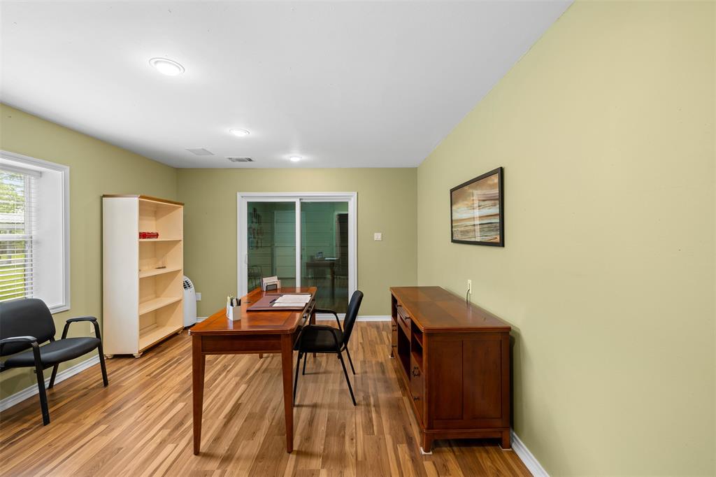 1072 Papenberg Lane, Columbus, Texas image 15