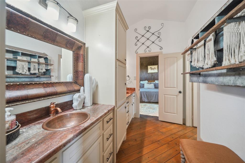 460 Bishop Road, Huntsville, Texas image 46