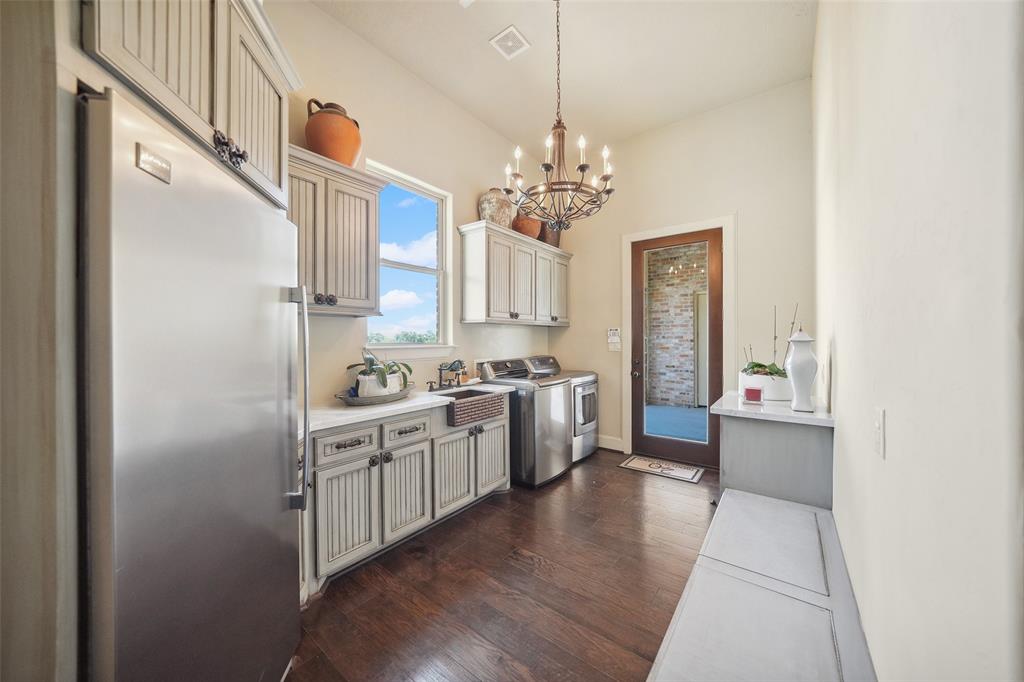 460 Bishop Road, Huntsville, Texas image 17