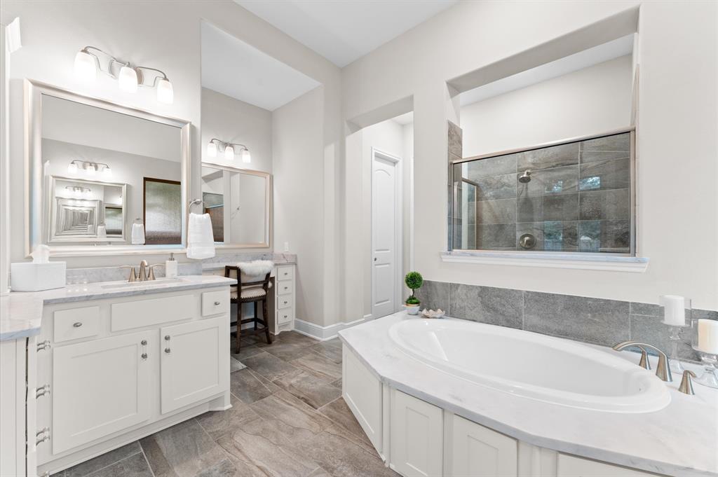 1614 Primrose Lane, Katy, Texas image 27